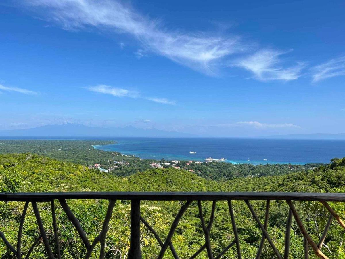 Thornton'S Sea View Cafe & Guesthouse Siquijor Esterno foto