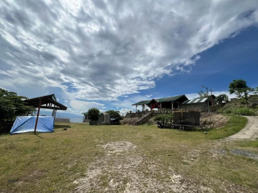 Thornton'S Sea View Cafe & Guesthouse Siquijor Esterno foto